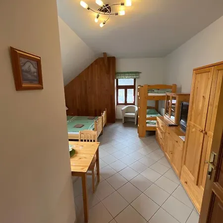 Sokoli Hnizdo Guest house *