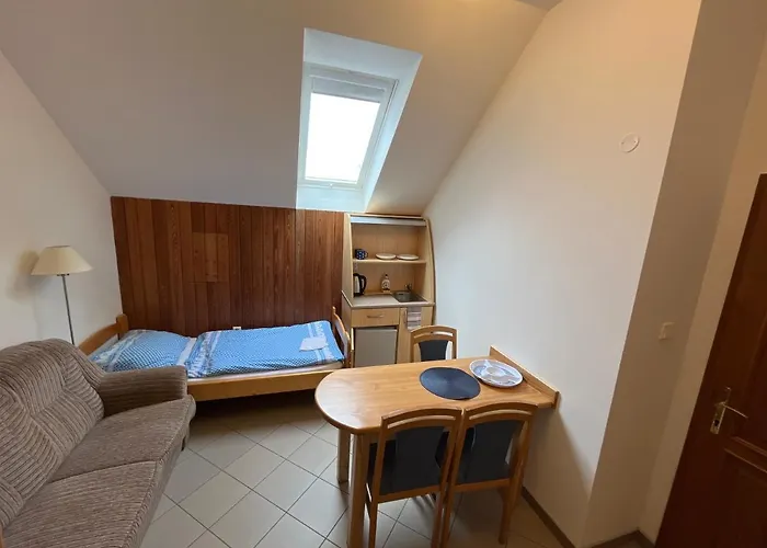 Sokoli Hnizdo 3*