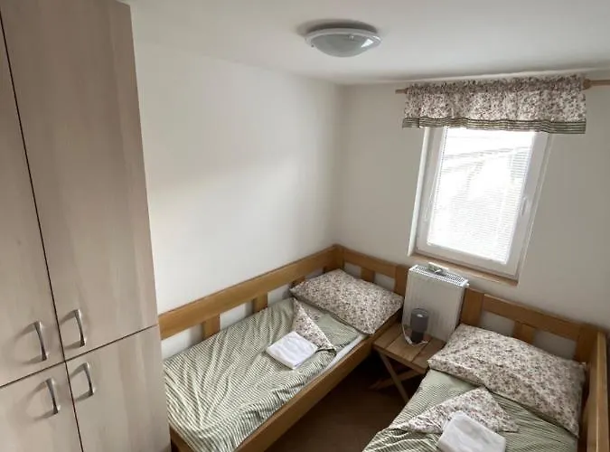 Sokoli Hnizdo 3*