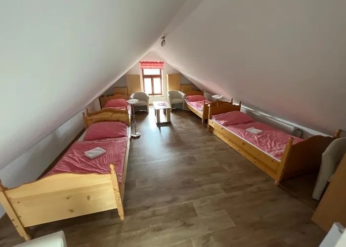 Sokoli Hnizdo Hlaska